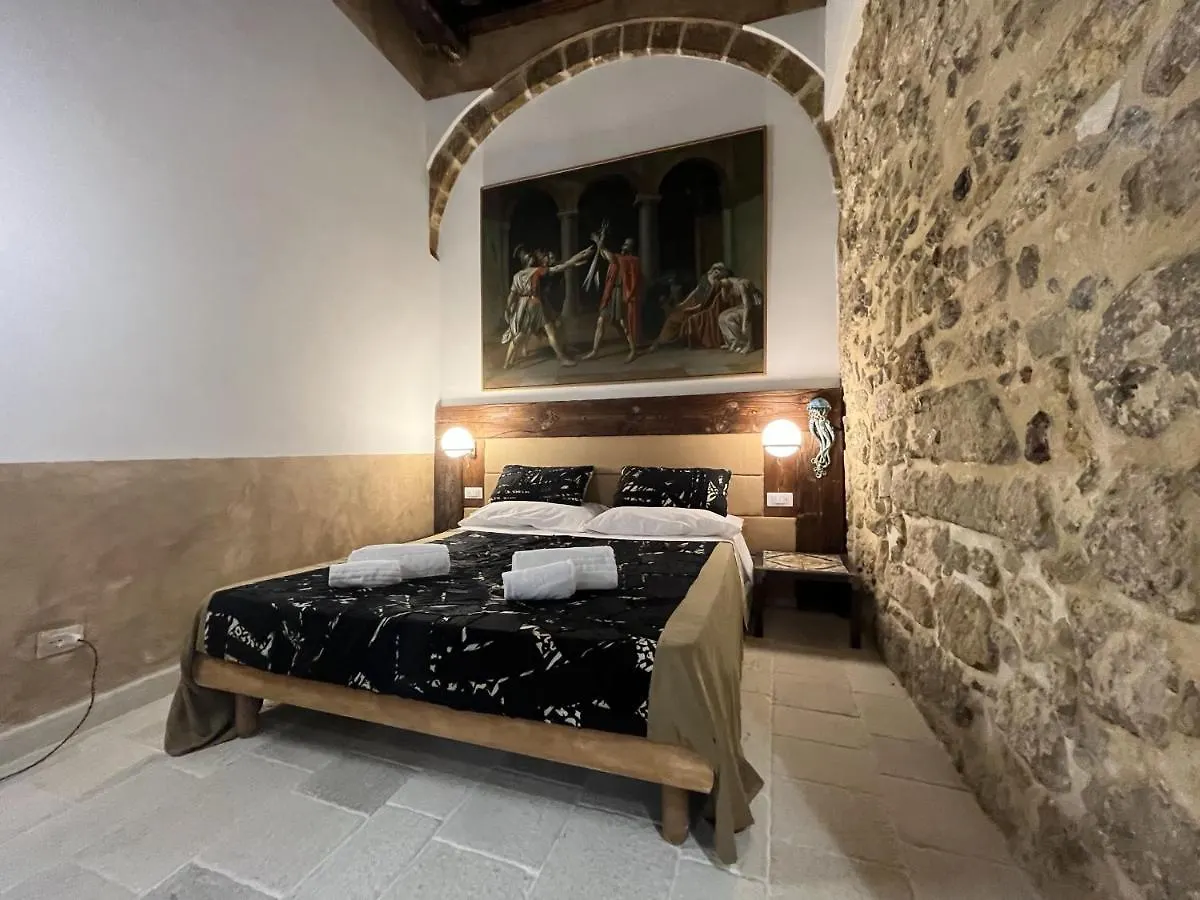 Apartment Maniace Suites Syracuse